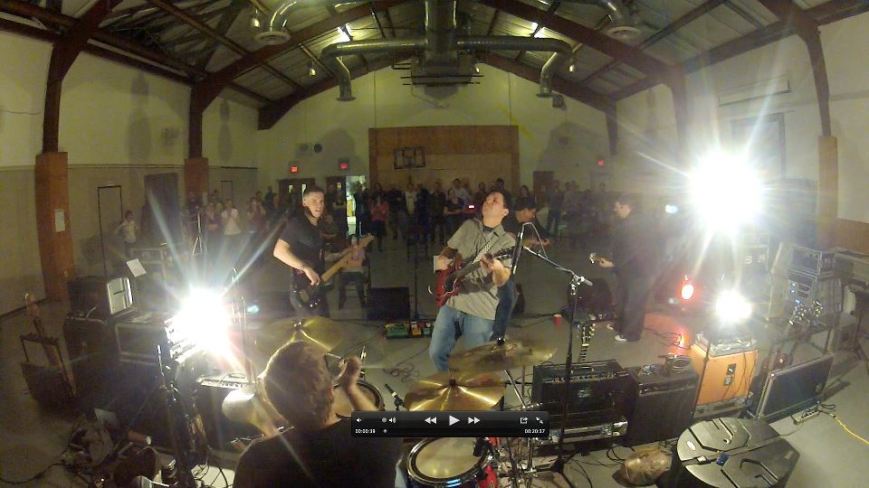 562253_10151503934194287_1985686888_n